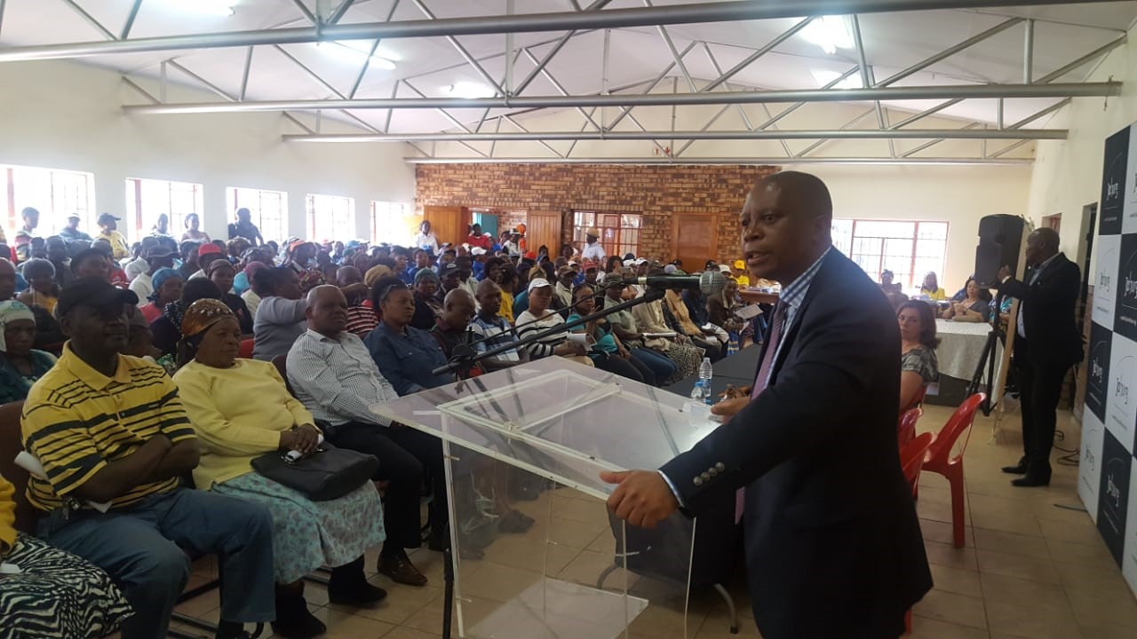 Mashaba_title_deeds_[1].jpg